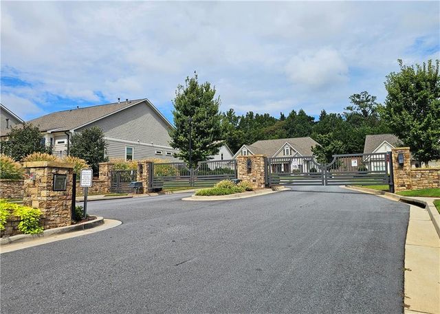 1725 Nestledown Drive, Cumming, GA 30040