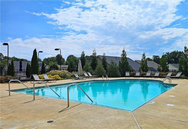 1725 Nestledown Drive, Cumming, GA 30040