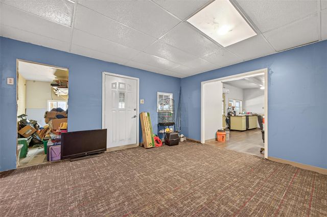 136 County Road 3708, Splendora, TX 77372