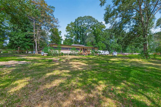 136 County Road 3708, Splendora, TX 77372