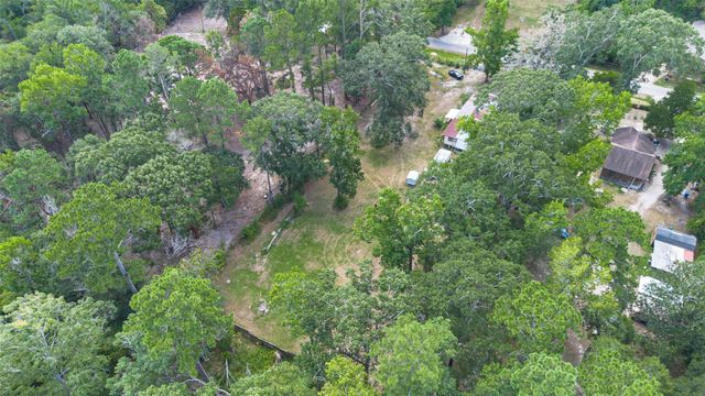 136 County Road 3708, Splendora, TX 77372