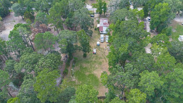 136 County Road 3708, Splendora, TX 77372