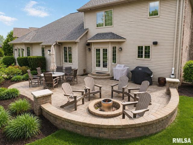 3511 W Upper Creek Court, Dunlap, IL 61525