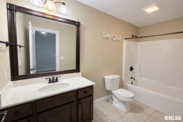 3511 W Upper Creek Court, Dunlap, IL 61525
