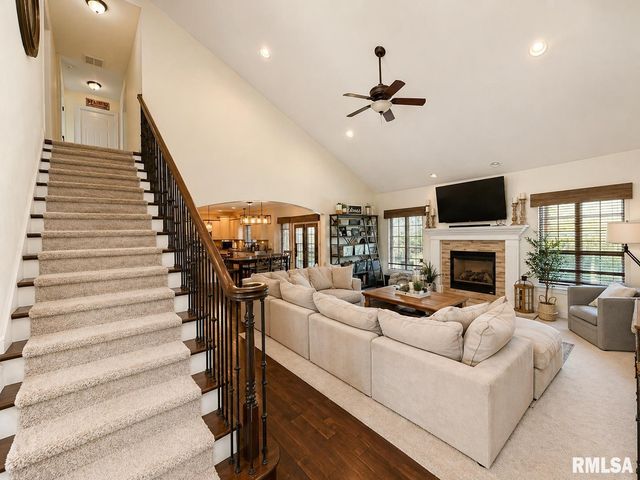 3511 W Upper Creek Court, Dunlap, IL 61525