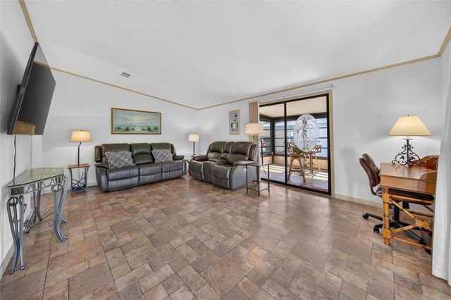1712 W SCHWARTZ BOULEVARD, The Villages, FL 32159