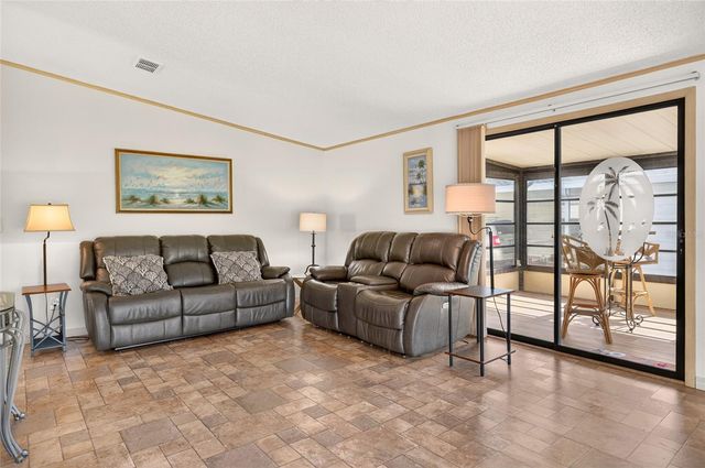 1712 W SCHWARTZ BOULEVARD, The Villages, FL 32159