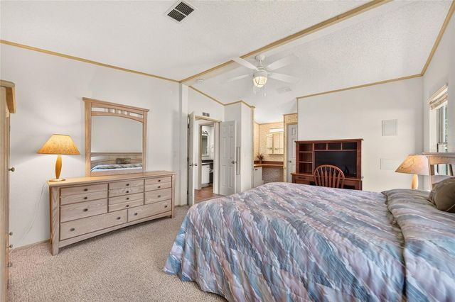 1712 W SCHWARTZ BOULEVARD, The Villages, FL 32159
