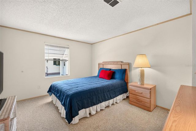 1712 W SCHWARTZ BOULEVARD, The Villages, FL 32159