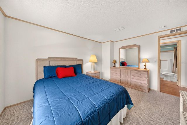 1712 W SCHWARTZ BOULEVARD, The Villages, FL 32159