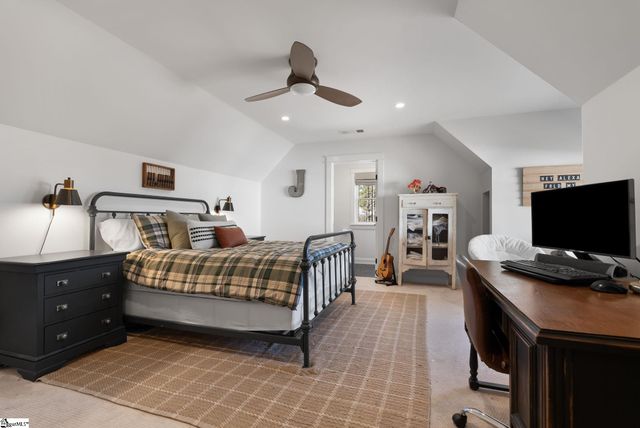 613 Aqua View Drive, Seneca, SC 29672