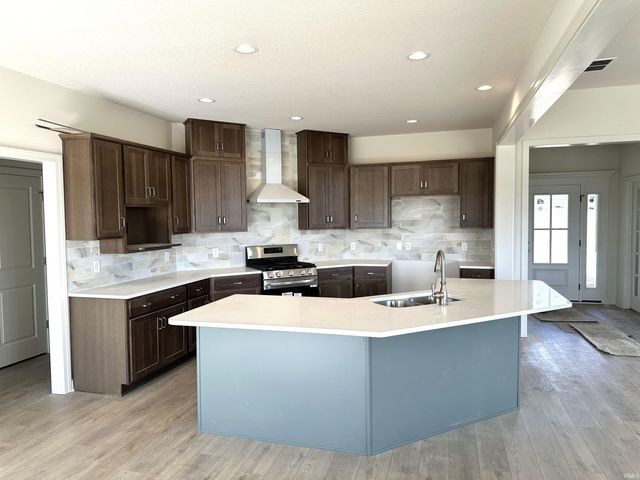 11177 Winter Quarters Pass, Fort Wayne, IN 46818