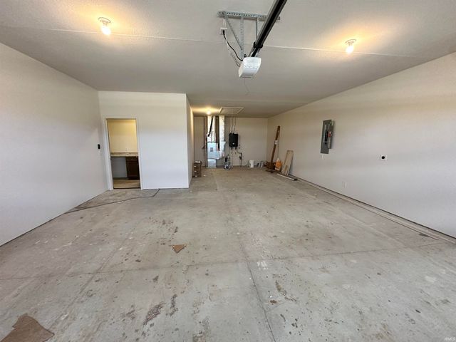 11177 Winter Quarters Pass, Fort Wayne, IN 46818