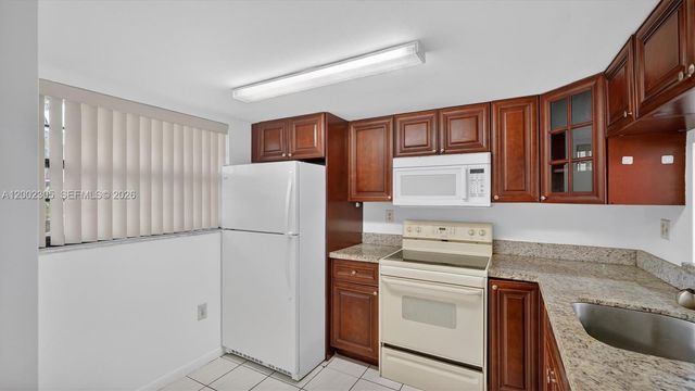 10975 SW 107th Street 202, Miami, FL 33176