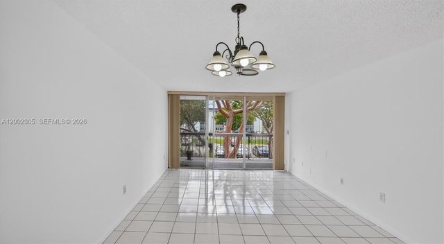 10975 SW 107th Street 202, Miami, FL 33176