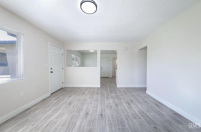 5801 Gowdy Lane, Bakersfield, CA 93307