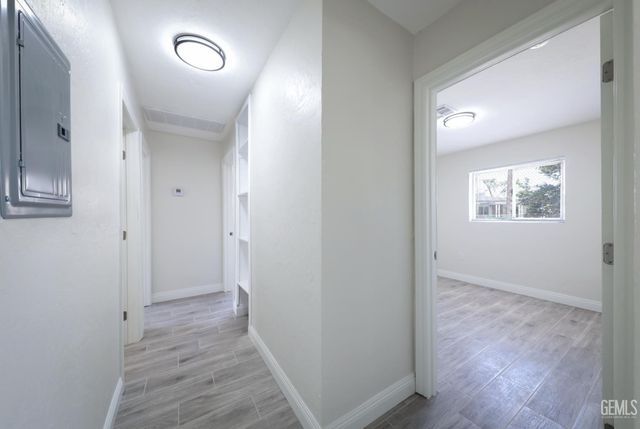 5801 Gowdy Lane, Bakersfield, CA 93307