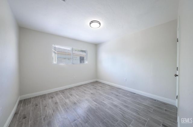 5801 Gowdy Lane, Bakersfield, CA 93307