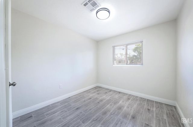 5801 Gowdy Lane, Bakersfield, CA 93307