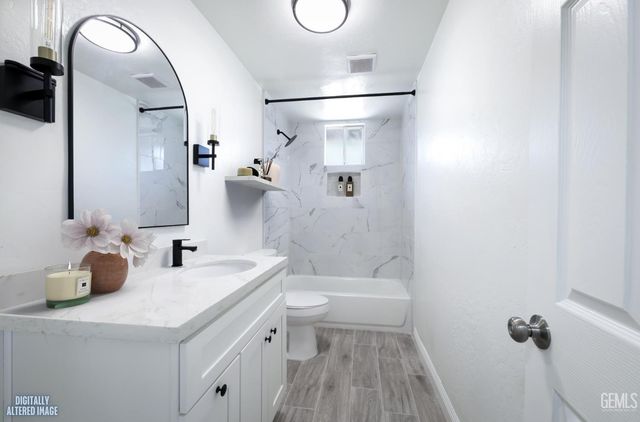 5801 Gowdy Lane, Bakersfield, CA 93307