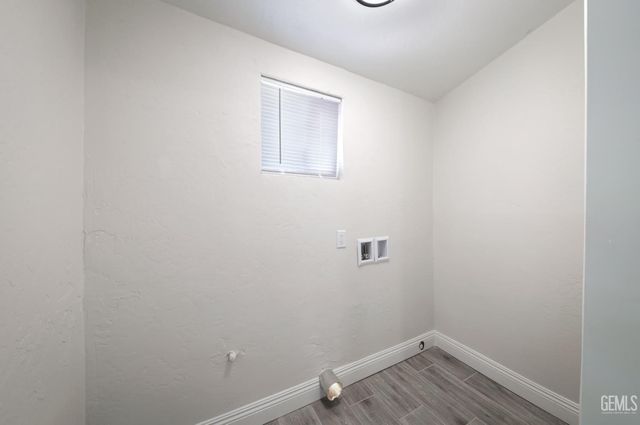 5801 Gowdy Lane, Bakersfield, CA 93307