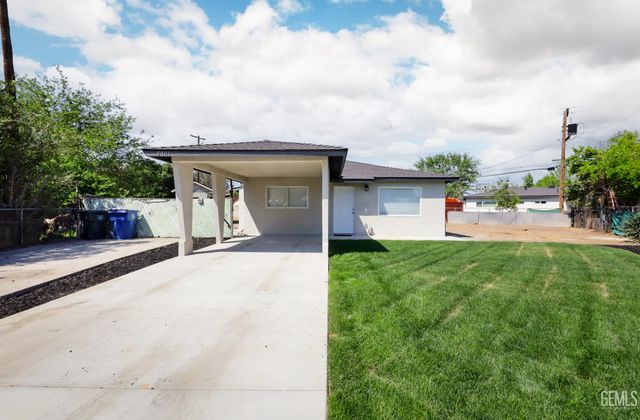 5801 Gowdy Lane, Bakersfield, CA 93307