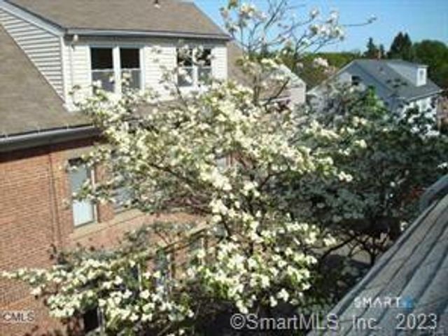 263 Roselle Street 3, Fairfield, CT 06825