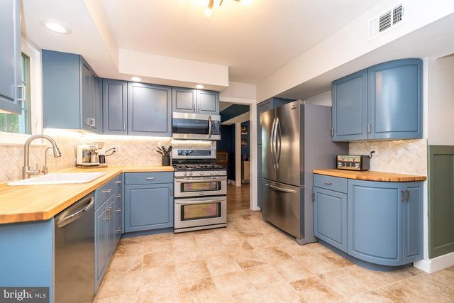 2045 FOSTER RD, Hatfield, PA 19440