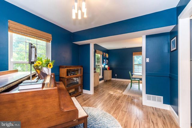 2045 FOSTER RD, Hatfield, PA 19440