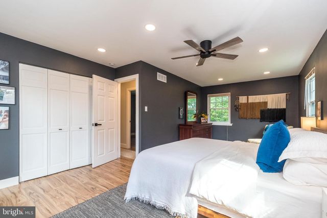 2045 FOSTER RD, Hatfield, PA 19440