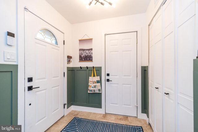 2045 FOSTER RD, Hatfield, PA 19440