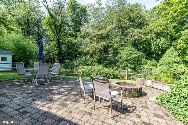 2045 FOSTER RD, Hatfield, PA 19440