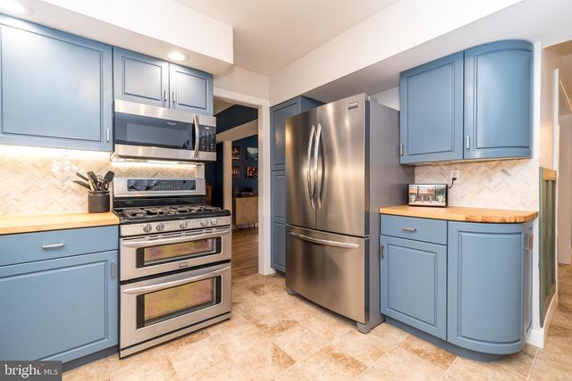 2045 FOSTER RD, Hatfield, PA 19440