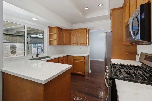 4040 Penrod Drive, Riverside, CA 92505