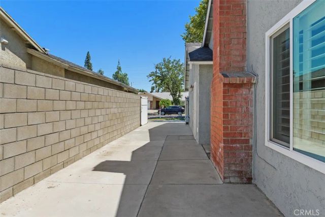 4040 Penrod Drive, Riverside, CA 92505