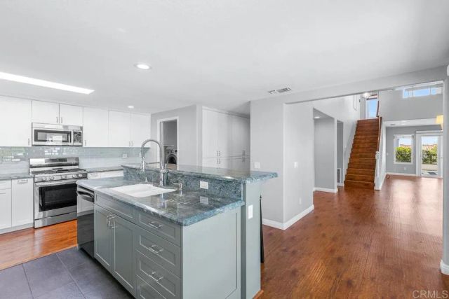 4169 Rhodes Way, Oceanside, CA 92056