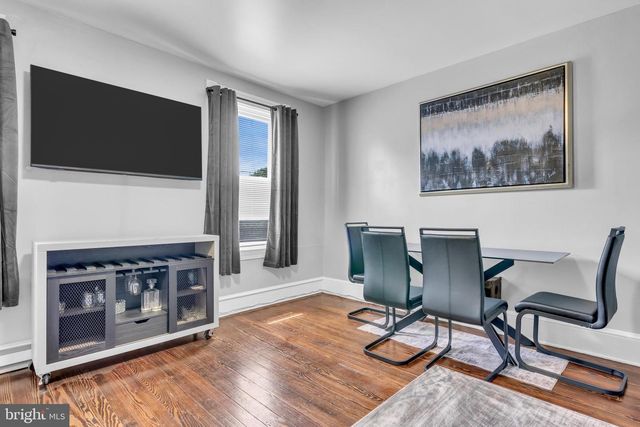 905 W MARSHALL ST, Norristown, PA 19401