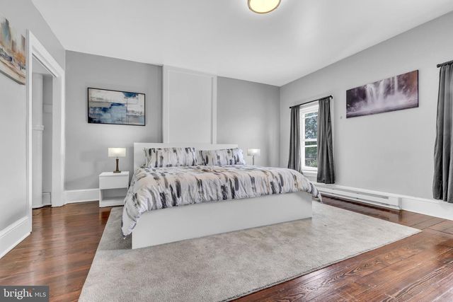 905 W MARSHALL ST, Norristown, PA 19401
