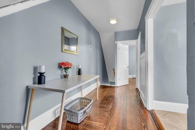 905 W MARSHALL ST, Norristown, PA 19401