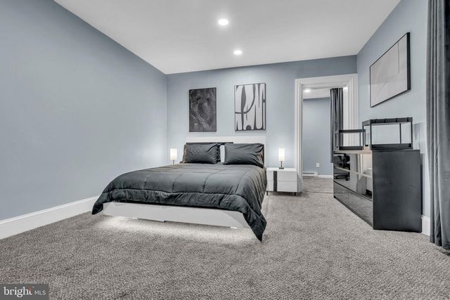 905 W MARSHALL ST, Norristown, PA 19401