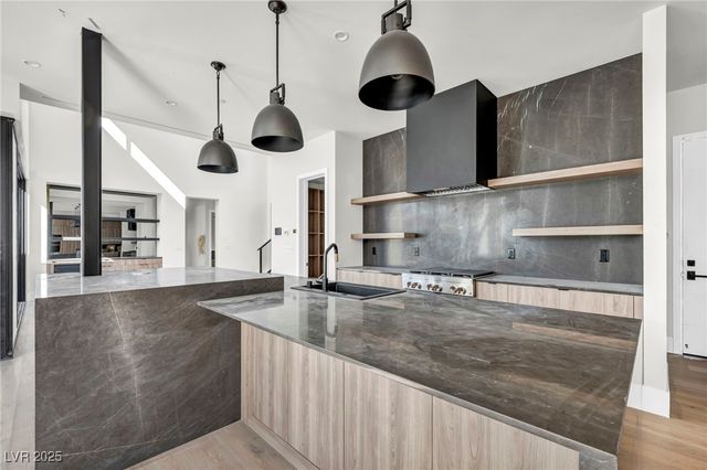 4337 Cameron Brook Court, Las Vegas, NV 89129