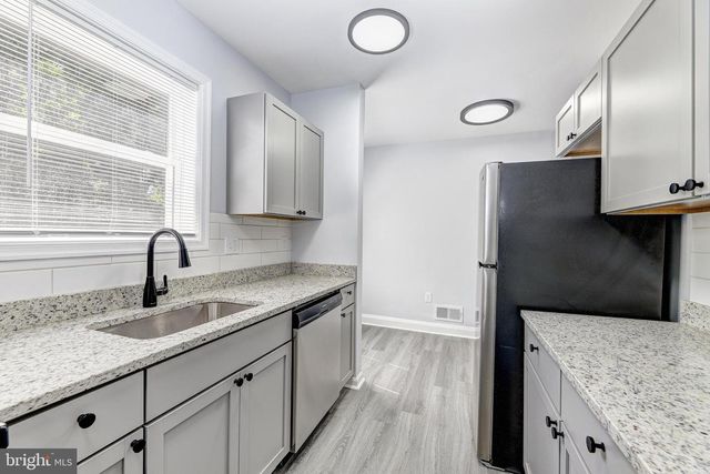 5802 BLAND AVE, Baltimore, MD 21215