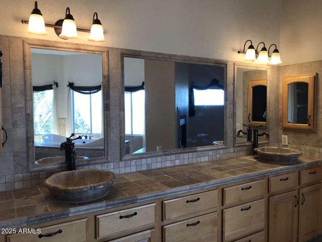 20480 N BUCKBOARD Lane, Paulden, AZ 86334