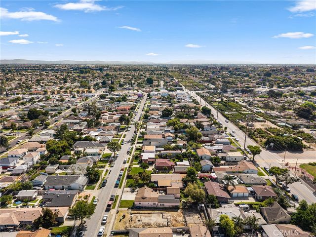 1114 E Glencoe, Compton, CA 90221