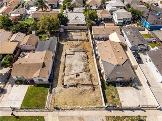 1114 E Glencoe, Compton, CA 90221