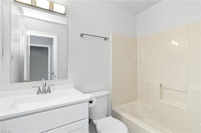 4446 Segovia CT, Virginia Beach, VA 23462