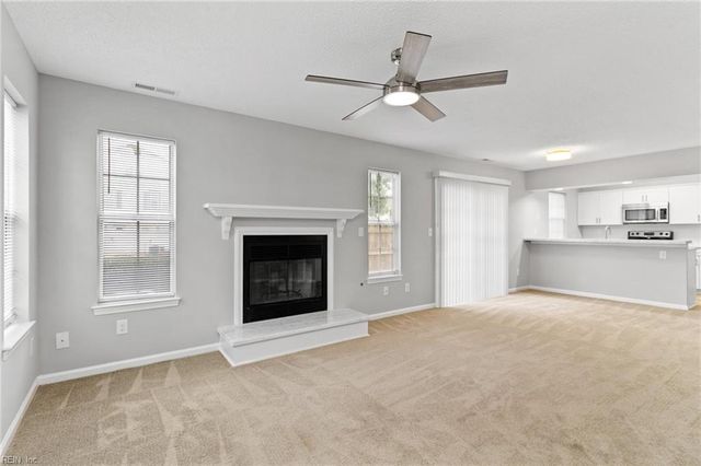 4446 Segovia CT, Virginia Beach, VA 23462