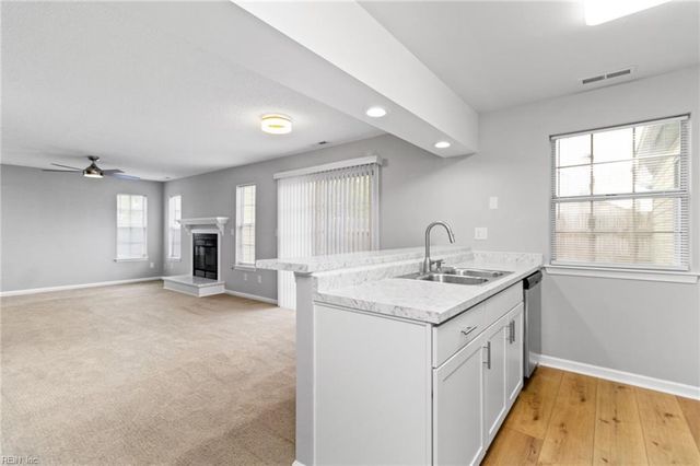 4446 Segovia CT, Virginia Beach, VA 23462