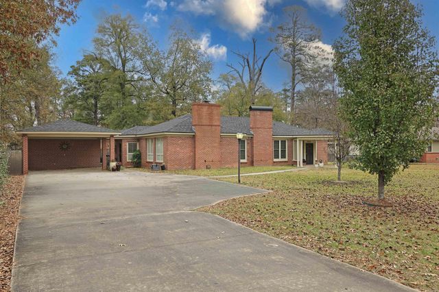 1605 W 35th Avenue, Pine Bluff, AR 71603