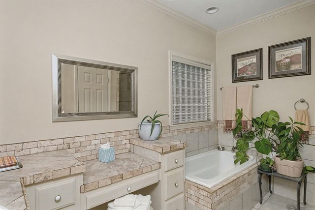 1605 W 35th Avenue, Pine Bluff, AR 71603